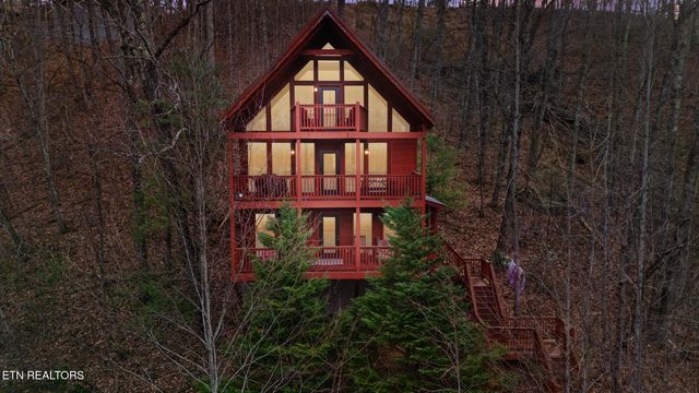 1322 Ridgefield Drive, Sevierville, TN 37876