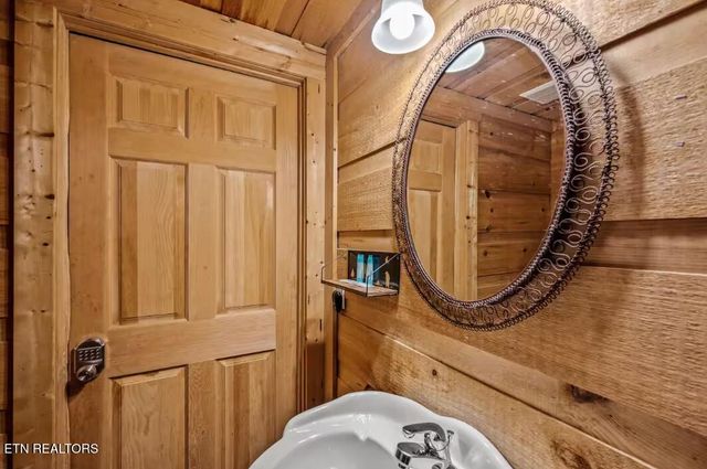 1322 Ridgefield Drive, Sevierville, TN 37876