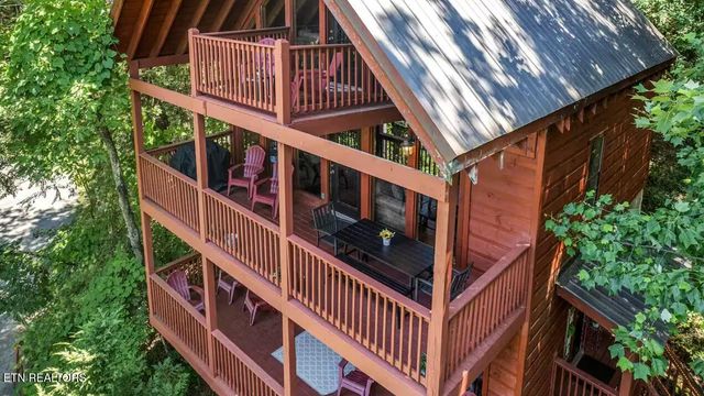 1322 Ridgefield Drive, Sevierville, TN 37876