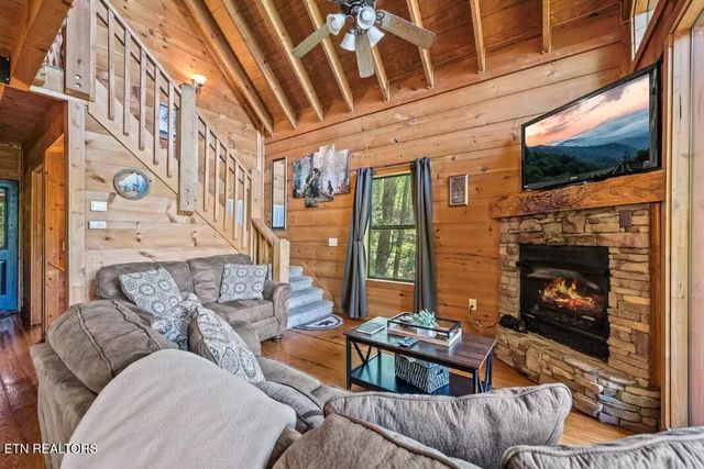 1322 Ridgefield Drive, Sevierville, TN 37876