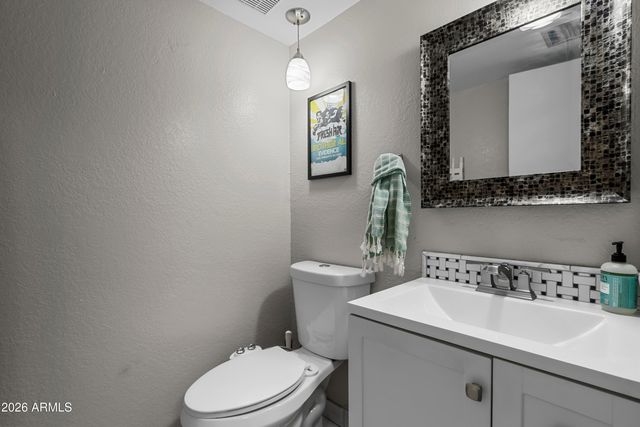 3136 N 38TH Street 11, Phoenix, AZ 85018
