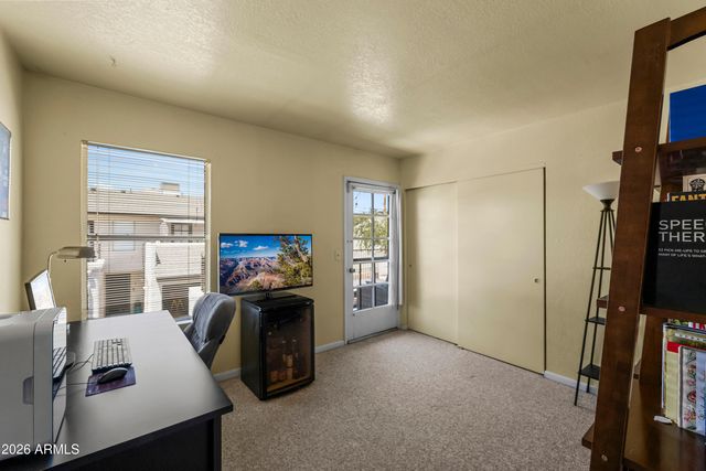 3136 N 38TH Street 11, Phoenix, AZ 85018