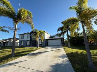 1925 SW Libra Lane, Port St Lucie, FL 34984
