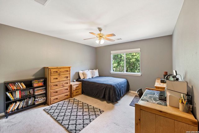 8707 Santa Fe Cove, Helotes, TX 78023