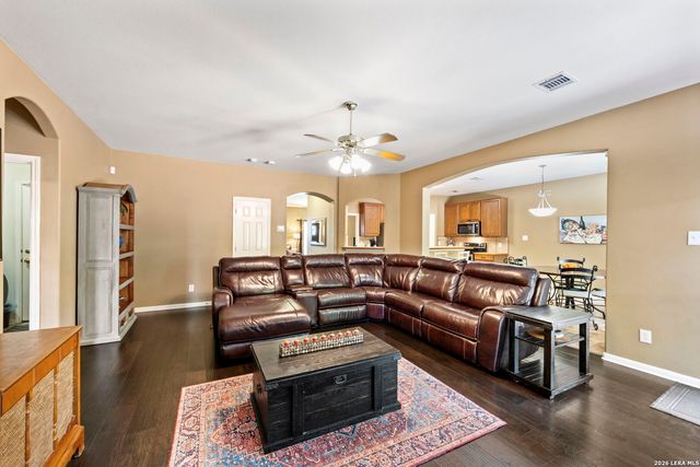 8707 Santa Fe Cove, Helotes, TX 78023
