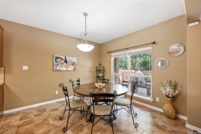 8707 Santa Fe Cove, Helotes, TX 78023