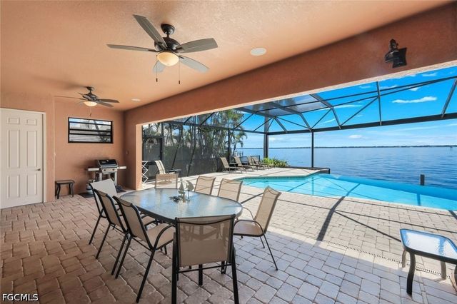 3115 SE 22nd PL, Cape Coral, FL 33904
