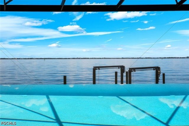 3115 SE 22nd PL, Cape Coral, FL 33904