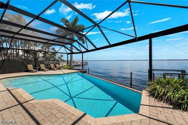 3115 SE 22nd PL, Cape Coral, FL 33904