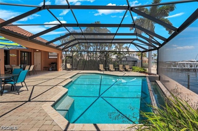 3115 SE 22nd PL, Cape Coral, FL 33904