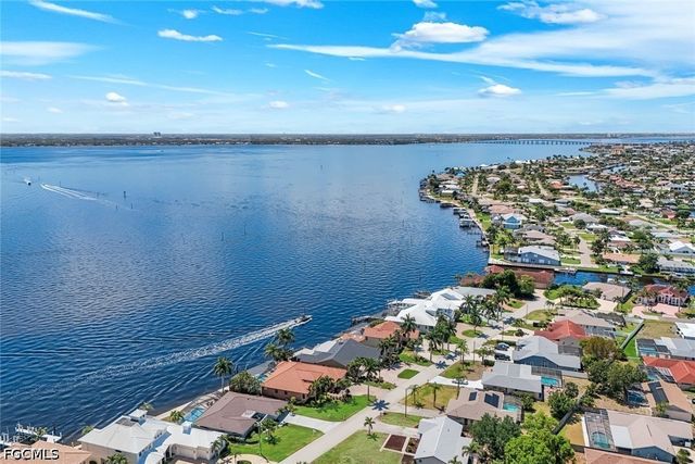 3115 SE 22nd PL, Cape Coral, FL 33904