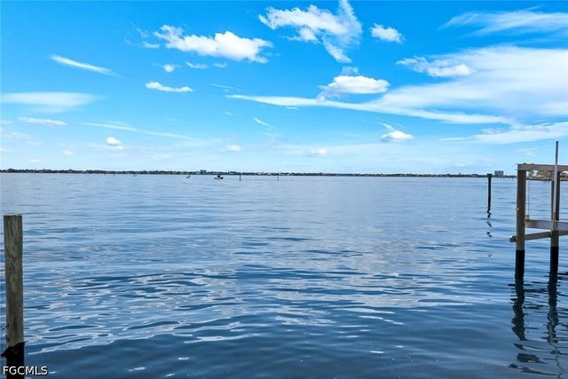 3115 SE 22nd PL, Cape Coral, FL 33904