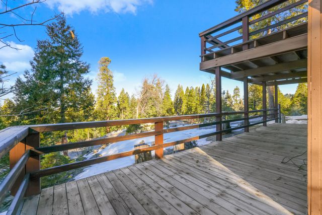 38443 Red Leaf Lane, Shaver Lake, CA 93664