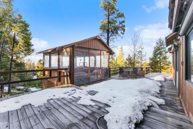 38443 Red Leaf Lane, Shaver Lake, CA 93664