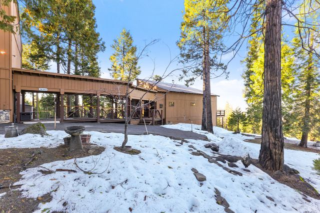 38443 Red Leaf Lane, Shaver Lake, CA 93664