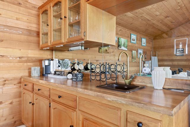 38443 Red Leaf Lane, Shaver Lake, CA 93664