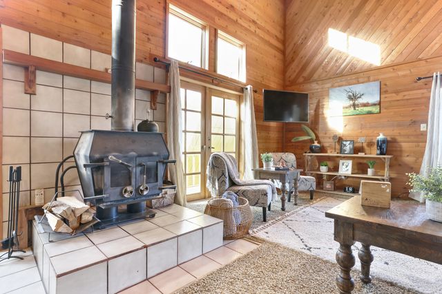 38443 Red Leaf Lane, Shaver Lake, CA 93664