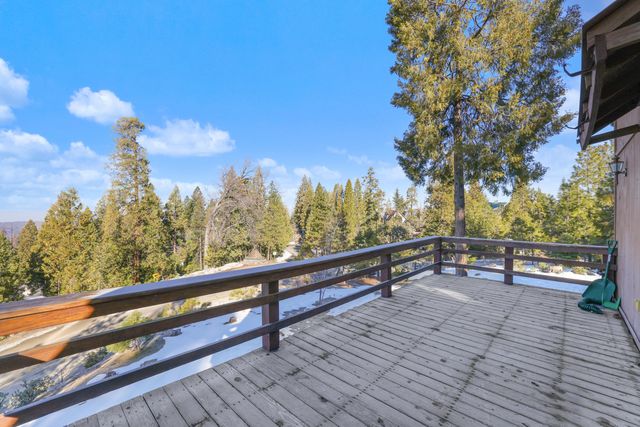 38443 Red Leaf Lane, Shaver Lake, CA 93664