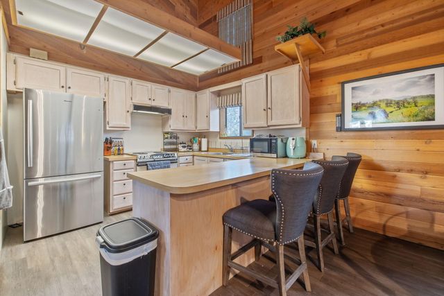 38443 Red Leaf Lane, Shaver Lake, CA 93664