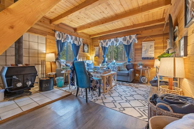 38443 Red Leaf Lane, Shaver Lake, CA 93664