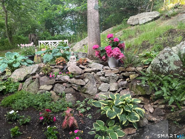 92 Ledgebrook Drive 92, Norwalk, CT 06854