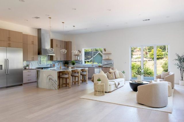 20599 Leonard Road, Saratoga, CA 95070