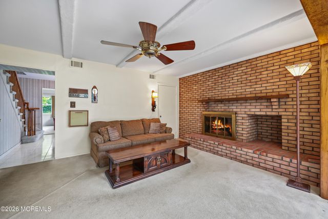 21 Forge Court, Freehold, NJ 07728