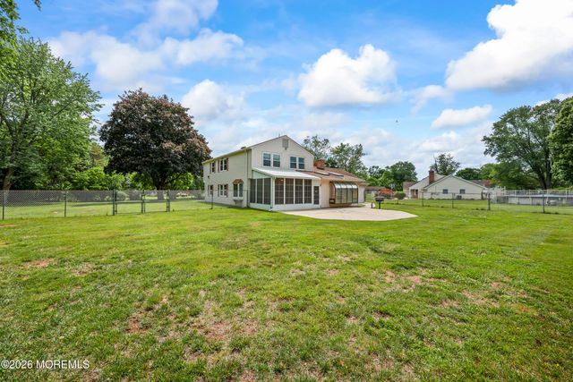 21 Forge Court, Freehold, NJ 07728