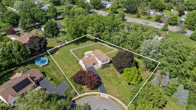 21 Forge Court, Freehold, NJ 07728