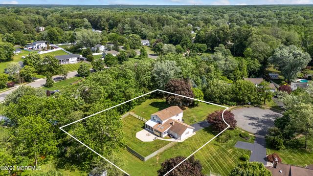21 Forge Court, Freehold, NJ 07728