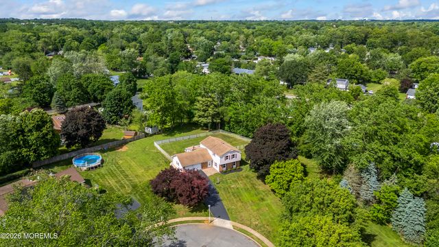 21 Forge Court, Freehold, NJ 07728