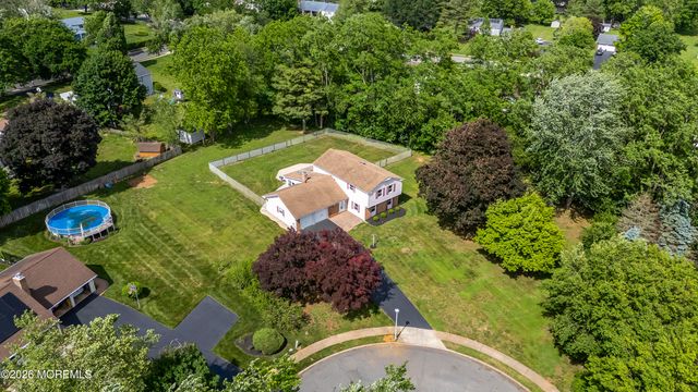 21 Forge Court, Freehold, NJ 07728