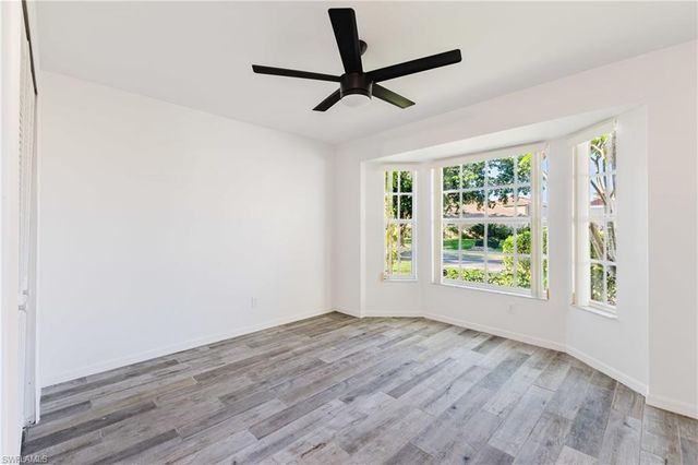 9841 Las Casas DR, Fort Myers, FL 33919