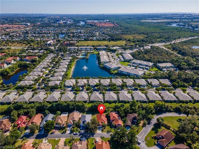 9841 Las Casas DR, Fort Myers, FL 33919