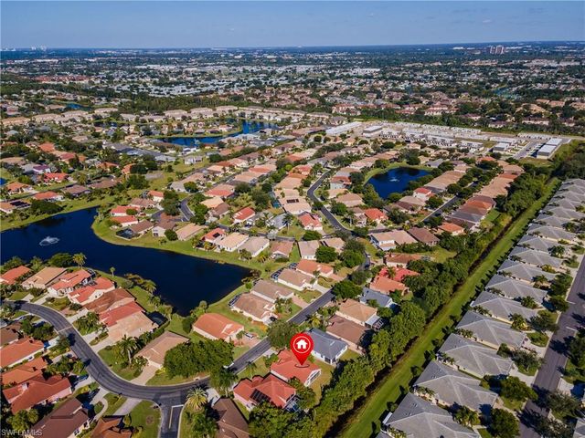 9841 Las Casas DR, Fort Myers, FL 33919