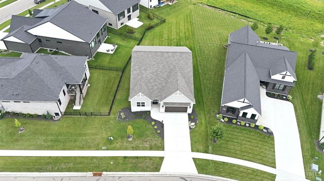 9333 Rochelle Lane, Clearcreek Twp., OH 45458