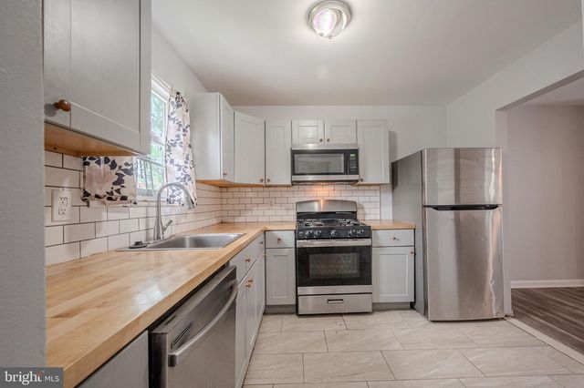 236 N MONROE ST, Wilmington, DE 19801