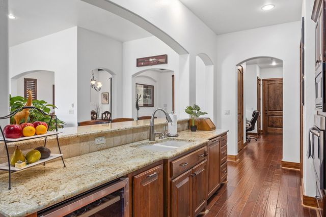 2065 Toscano Way, Kerrville, TX 78028