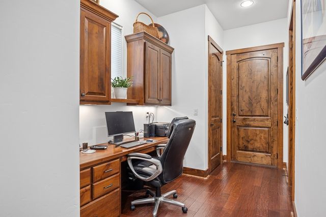 2065 Toscano Way, Kerrville, TX 78028