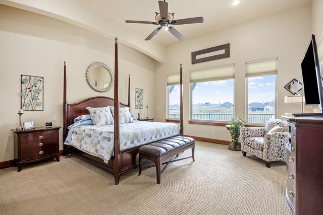 2065 Toscano Way, Kerrville, TX 78028