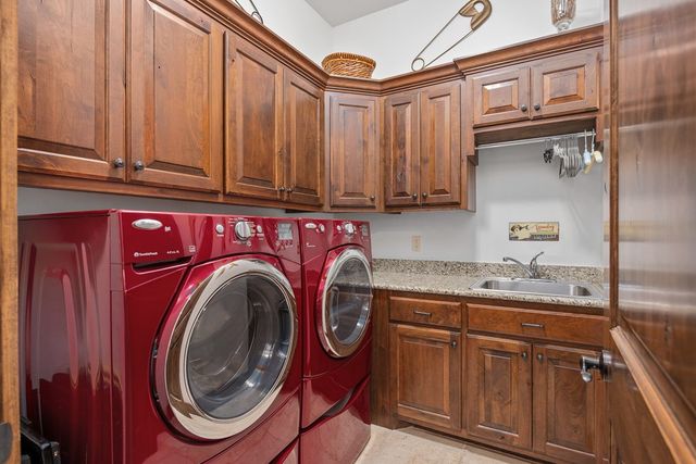 2065 Toscano Way, Kerrville, TX 78028