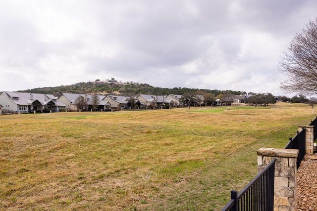 2065 Toscano Way, Kerrville, TX 78028