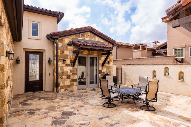 2065 Toscano Way, Kerrville, TX 78028