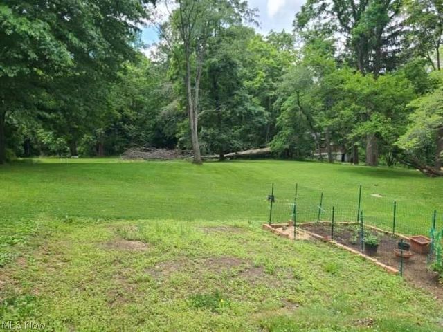 8094 Fohl Street SW, Navarre, OH 44662