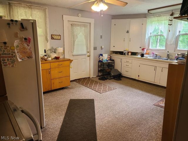8094 Fohl Street SW, Navarre, OH 44662