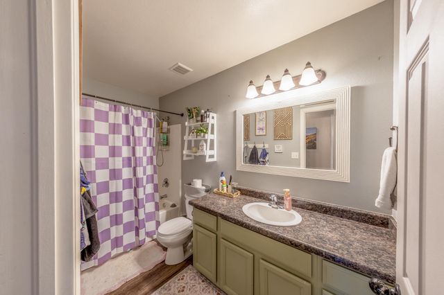 637 Carina Street, Clifton, CO 81520