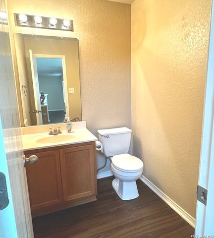 8642 Brisa Royale, San Antonio, TX 78251