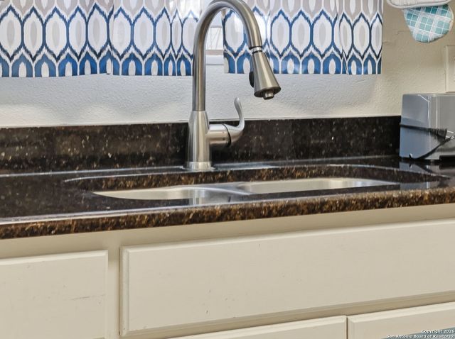 540 Rigsby, San Antonio, TX 78210