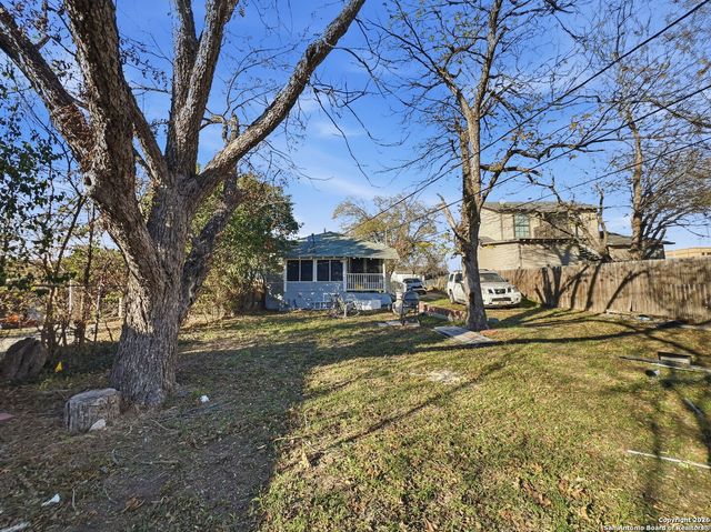 540 Rigsby, San Antonio, TX 78210