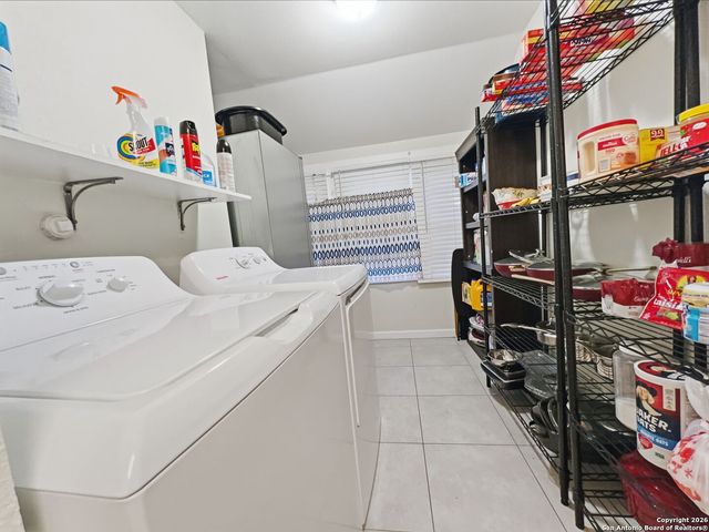 540 Rigsby, San Antonio, TX 78210